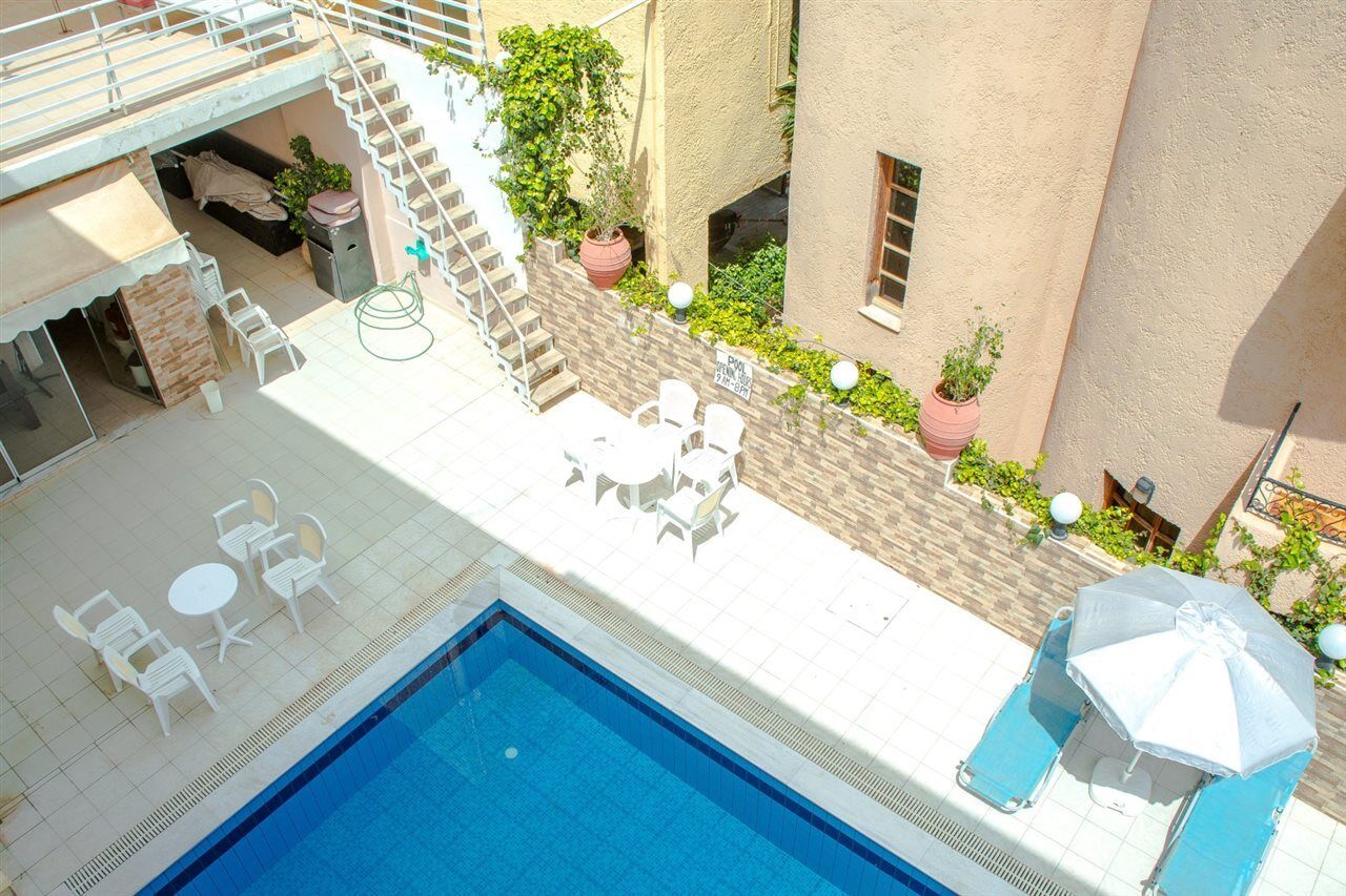 Cloud9 Hotel Shisha & Cocktail Bar - Adults Only Malia  Exterior photo